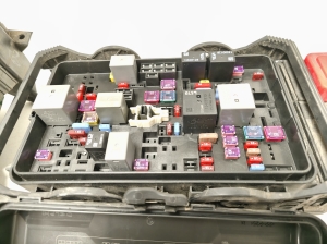 Opel Insignia (2017–2026) Fuse boxes 39116626 - 4