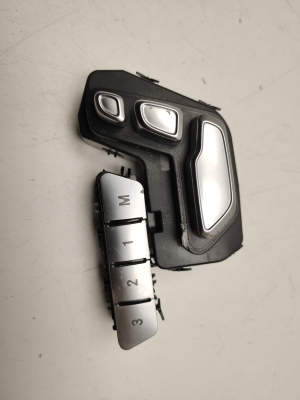 Mercedes Benz CLS-Class 218 (2011–2018) Front seat control switch A2129050351 - 4