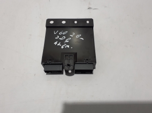 VOLVO V60 (2018–2026) Trunk lid control module 32256098 - 2