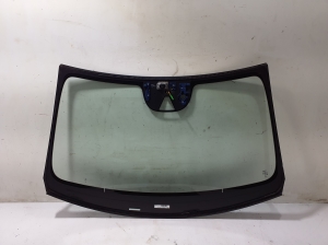 VOLVO V60 (2018–2026) Windshield 31468106 - 4