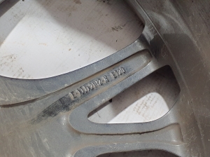 AUDI Q8 (2018–2026) Rim 4M8601025S - 3