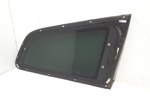 VOLVO V60 (2018–2026) Seitenscheibe hinten (Karosserie) 32132156 - 2