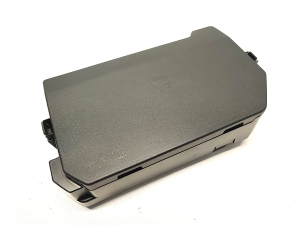   Sicherungskastendeckel vorne  - 7C0882337 