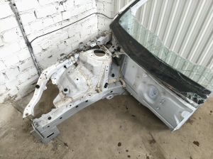 TOYOTA Avensis T27 (2008–2019) Kere esiveerand - 4