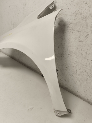 TOYOTA Avensis T27 (2008–2019) Front fender - 3