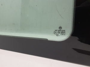 Volkswagen Transporter T6 (2015–2026) Bīdāmo durvju stikls 7E0845303G - 2