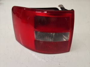 Eckleuchte hinten - 4B9945095