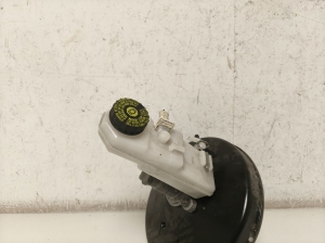 TOYOTA Avensis T27 (2008–2019) Pidurivõimendi 4720005242 - 3