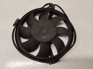 AUDI A6 C5 (1997–2005) Dzesēšanas ventilators un tā daļas 8D0959455R - 3