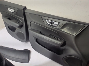VOLVO V60 (2018–2026) Interior and its parts - 5