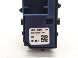 Opel Corsa F (2019–2026) ESP switch 98327595 - 4