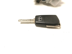 TOYOTA Avensis T27 (2008–2019) Süütelukk 8978305030 - 7