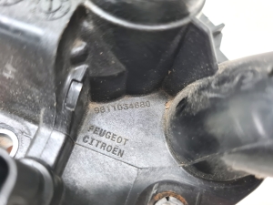 Opel Corsa F (2019–2026) Termostaat 9811034680 - 2
