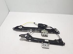 Rear side door window regulator - 4M8839462A