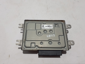 AUDI Q8 (2018–2026) Audioverstärker 8Y0035465A - 3