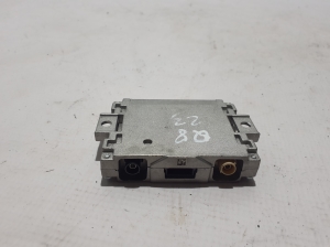 AUDI Q8 (2018–2026) Antenna amplifier 4N0035456E - 2