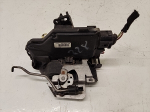 AUDI A6 C5 (1997–2005) Front door lock 4B1837016G - 2