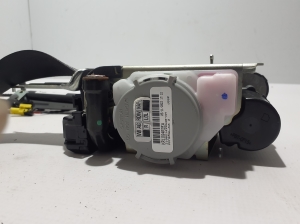 AUDI Q8 (2018–2026) Front seat belt 4M8857706E - 3