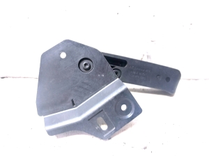 Hood release handle (interior) - 7H1823633B