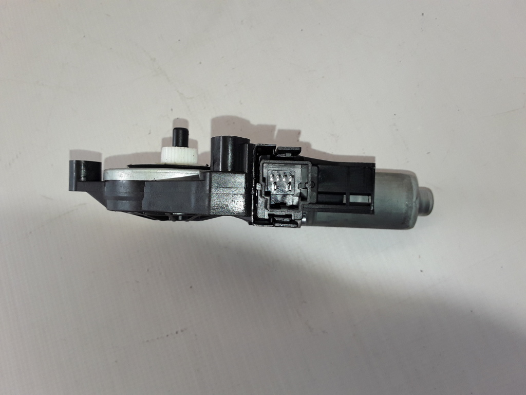 VOLVO XC60 1 generation (2008-2017) Front Left Door Window Regulator Motor 31253061 21085006