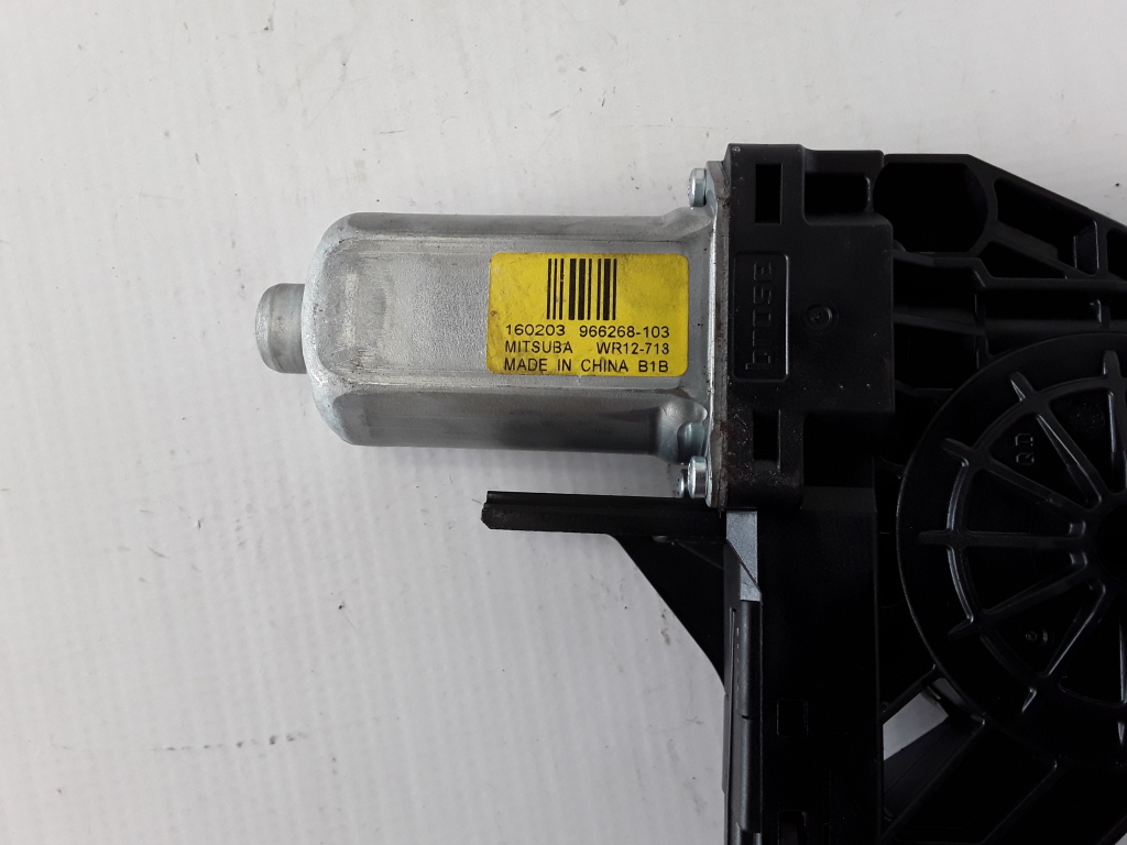 VOLVO XC60 1 generation (2008-2017) Front Left Door Window Regulator Motor 31253061 21085006