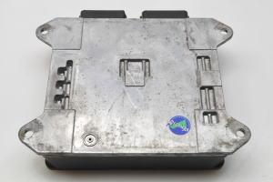 Mazda 5 (2005–2010) Engine control unit L82318881D - 2