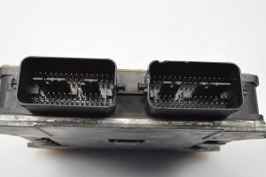 Mazda 5 (2005–2010) Engine control unit L82318881D - 4
