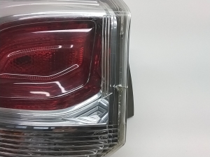 Mitsubishi Outlander (2012–2021) Eckleuchte hinten 8330A787 - 2