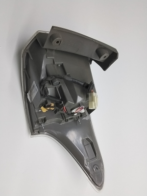 Mitsubishi Outlander (2012–2021) Eckleuchte hinten 8330A787 - 4