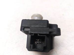 Citroen C4 (2004–2010) Stellmotor Heizungsklappe H1961 - 3