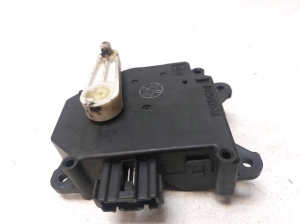 Stellmotor Heizungsklappe - 0610000990