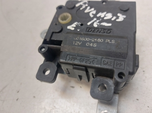 TOYOTA Avensis T27 (2008–2019) Salongi soojenduse klapi mootor 0638002160 - 2