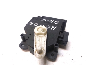 Honda CR-V (2012–2016) Salongi soojenduse klapi mootor 1138002330 - 4