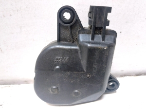 Chrysler Grand Voyager IV (2001–2007) Salongi soojenduse klapi mootor 04885465AAC - 3