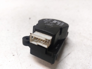 Heater flap actuator - 91508