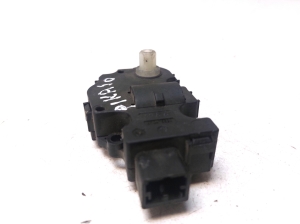 Citroen Xsara Picasso (1999–2012) Salongi soojenduse klapi mootor A21200600 - 4