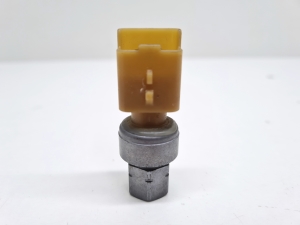 A/C condenser sensor - 9833078680