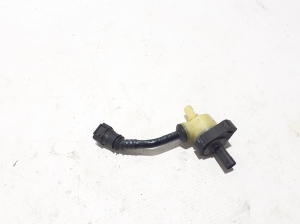   Sonstiges Unterdruckteil  - 06E906506C 