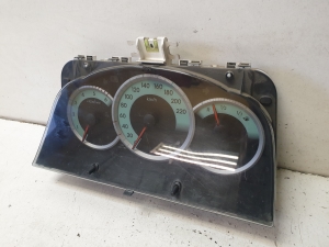 TOYOTA Corola Verso R1 (2004–2009) Instrument cluster 838000F060L - 3