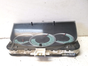 TOYOTA Corola Verso R1 (2004–2009) Instrument cluster 838000F060L - 5