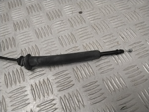 NISSAN Leaf II (2017–2026) Hood latch - 3