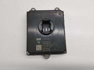 Xenon headlight control unit - 7408892