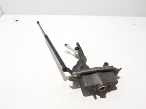 Mercedes Benz E-Class W212 (2009–2015) Hood hinge A2048800128 - 3