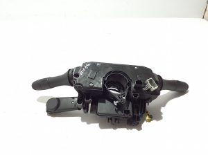 RENAULT Clio V (2019–2026) Switch and its parts - 2