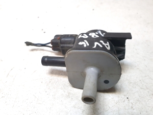TOYOTA Avensis T27 (2008–2019) Muu klapp 90910TC001 - 2