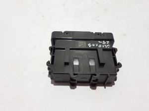 RENAULT Clio V (2019–2026) Control unit 284Z13118R - 2