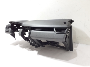 RENAULT Clio V (2019–2026) Armatuurlaud 681037148R - 2