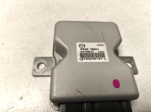 Mazda CX-3 (2015–2026) Control unit PE0218561 - 2