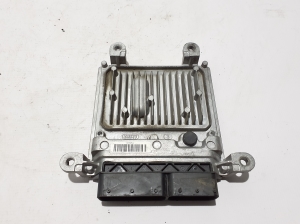 Mercedes Benz E-Class W212 (2009–2015) Motorsteuergerät A6511500126 - 3