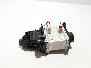 Vahejahuti radiaator - 32249372